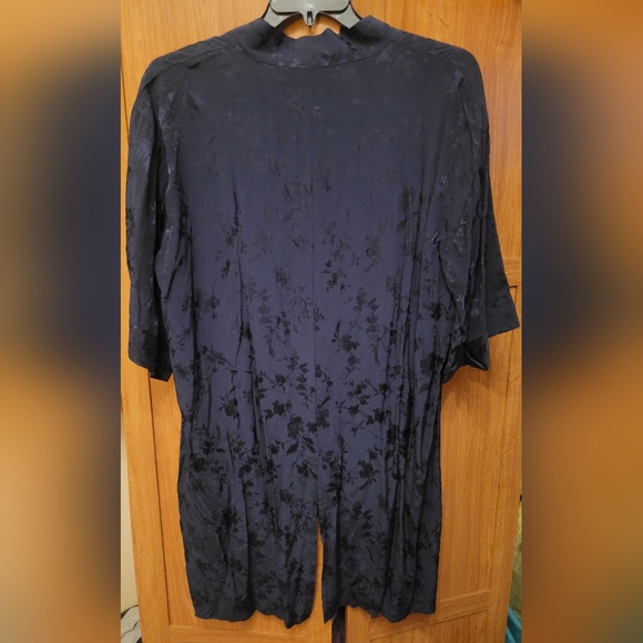 A new day navy blue floral kimono/shall one size fits most - Picture 5 of 6